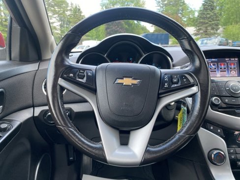 Used 2014 Chevrolet Cruze LT w/ All-Star Edition image 17