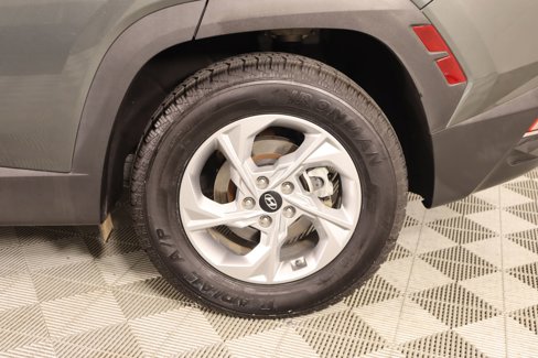Used 2022 Hyundai Tucson SE image 17