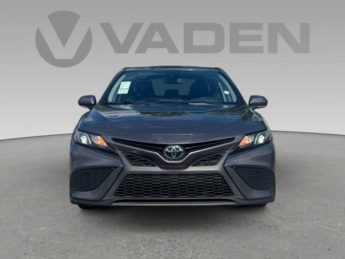 Used 2023 Toyota Camry SE image 25
