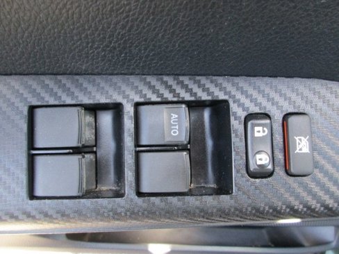 Used 2013 Toyota RAV4 LE image 16