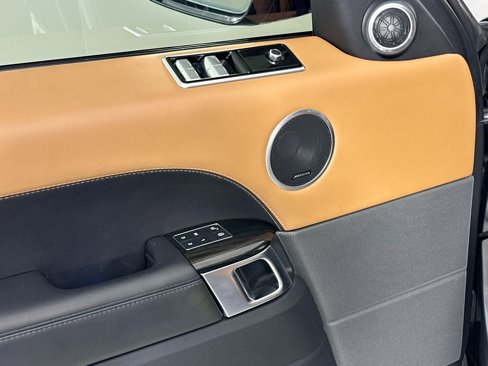Certified 2019 Land Rover Range Rover Sport HSE Dynamic image 16