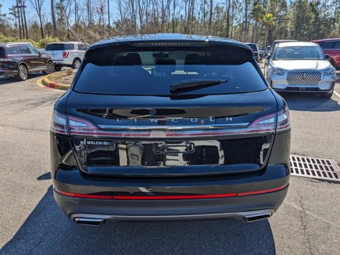 Certified 2023 Lincoln Nautilus AWD w/ Premium Package image 5