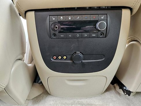 Used 2014 GMC Yukon XL Denali image 12