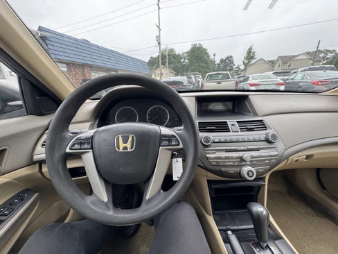 Used 2010 Honda Accord LX image 42