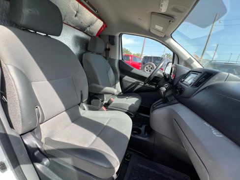 Used 2019 Nissan NV200 S image 16