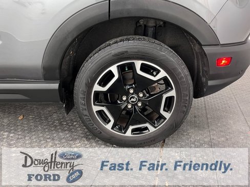 Used 2021 Ford Bronco Sport Outer Banks w/ Outer Banks Package (96D) image 21