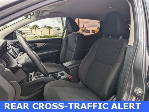 Used 2021 Nissan Rogue Sport S image 5