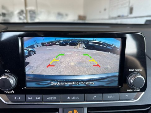 Used 2024 Nissan Altima 2.5 S image 17