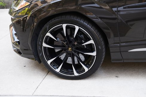 Used 2021 Lamborghini Urus image 25