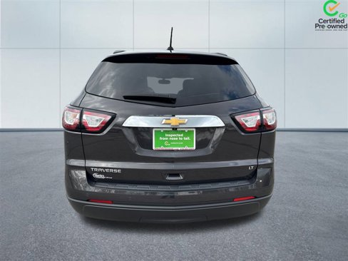 Used 2017 Chevrolet Traverse LT w/ Style and Technology Package image 5