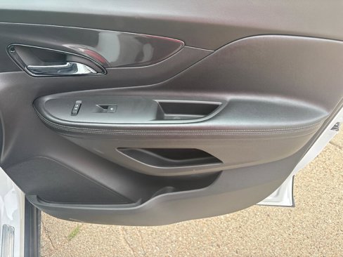 Used 2019 Buick Encore Preferred image 23