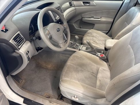 Used 2010 Subaru Forester 2.5X Premium image 14