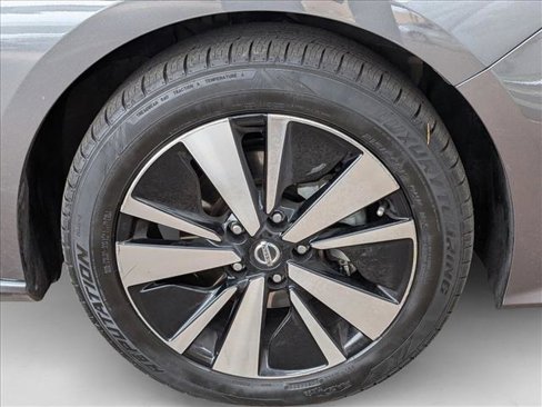 Used 2021 Nissan Altima 2.5 SV image 9