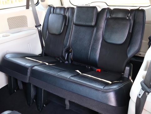 Used 2019 Dodge Grand Caravan SXT image 20