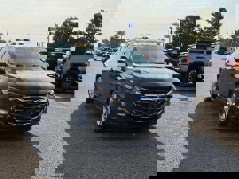 Used 2023 Chevrolet Malibu LT image 4