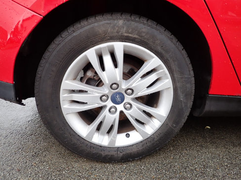 Used 2012 Ford Focus SEL image 15