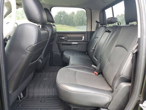 Used 2017 RAM 1500 Laramie w/ Convenience Group image 12