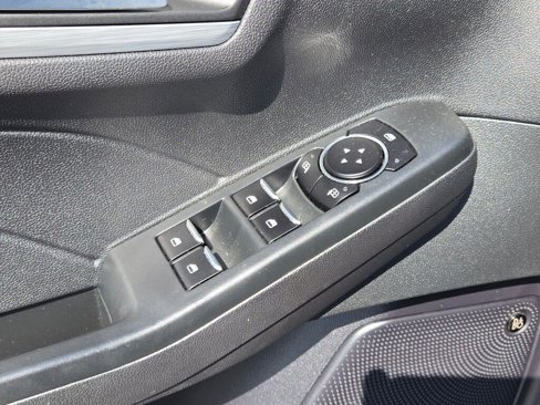 Used 2023 Ford Escape Platinum w/ Premium Technology Package image 36