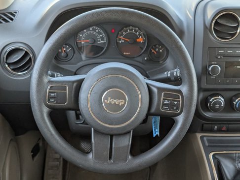 Used 2014 Jeep Patriot Sport image 11