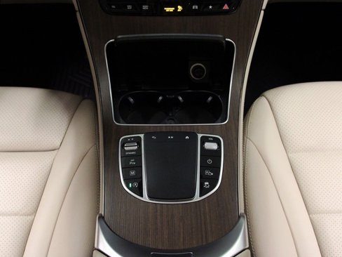 Certified 2021 Mercedes-Benz GLC 300 4MATIC image 16
