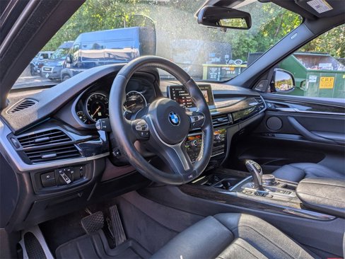 Used 2018 BMW X5 xDrive50i image 13