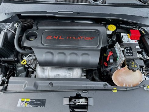 Used 2022 Jeep Compass Latitude image 34