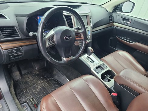 Used 2013 Subaru Outback 3.6R Limited w/ Special Appearance Pkg image 24