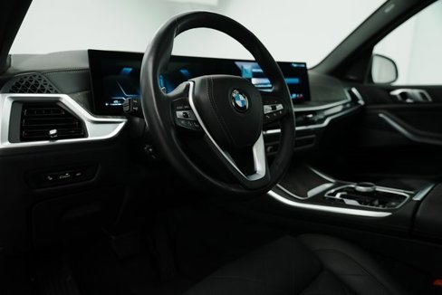 Used 2024 BMW X5 xDrive40i w/ Premium Package image 21