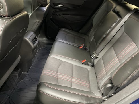Used 2022 Chevrolet Equinox RS image 32