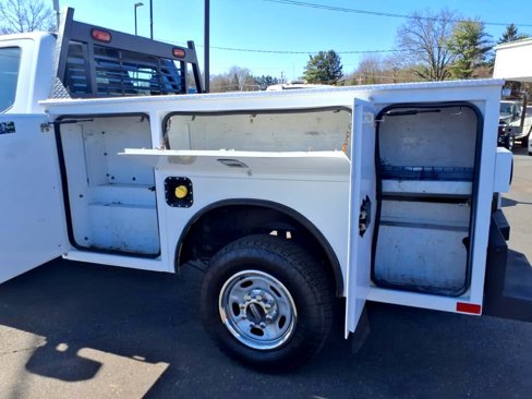 Used 2018 Ford F350 XL image 14
