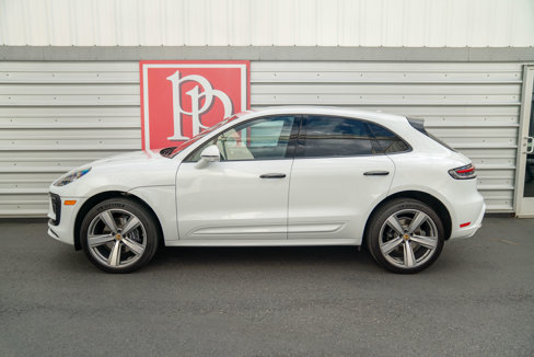 Used 2022 Porsche Macan image 46
