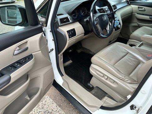 Used 2011 Honda Odyssey EX-L image 9