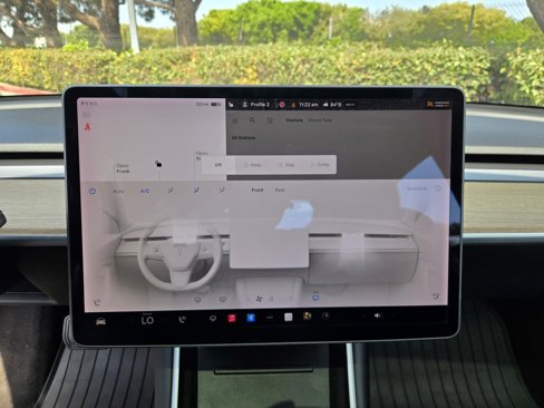 Used 2020 Tesla Model 3 Standard Range Plus image 11