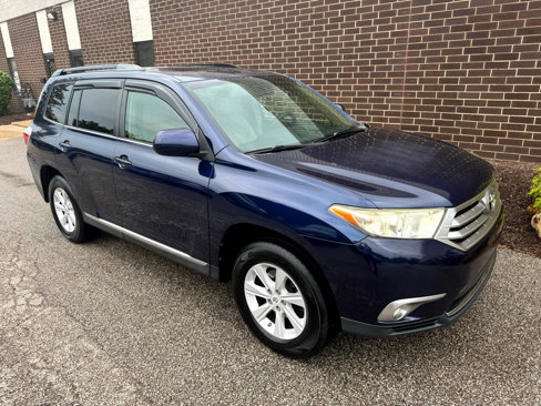 Used 2013 Toyota Highlander SE image 27