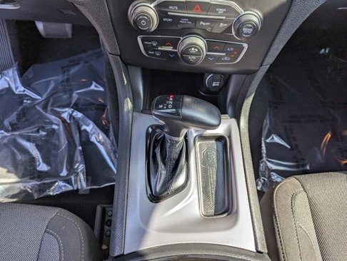 Used 2022 Dodge Charger SXT w/ Blacktop Package image 27