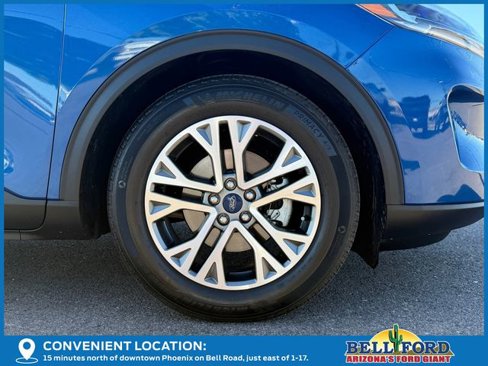 Used 2022 Ford Escape SEL w/ Technology Package image 5