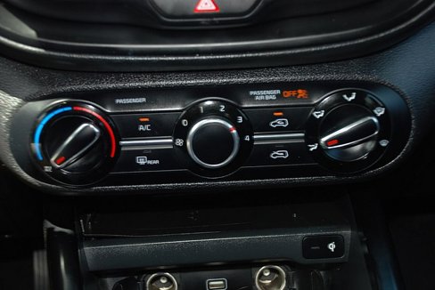 Used 2020 Kia Soul GT-Line w/ GT 2.0L Power Sunroof Package image 16