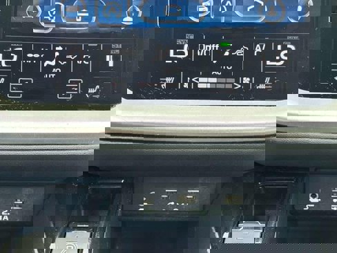 Used 2022 Subaru Legacy Premium image 21