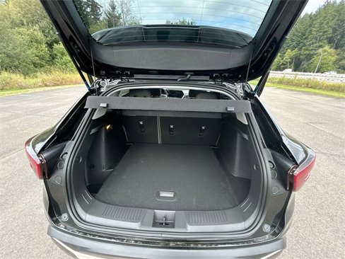 New 2025 Chevrolet Trax ACTIV w/ Sunroof Package image 25