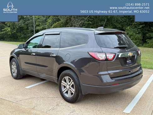 Used 2016 Chevrolet Traverse LT image 6