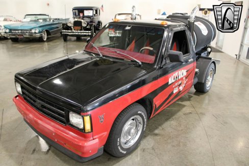 Used 1985 Chevrolet S10 Pickup 2WD Regular Cab image 2