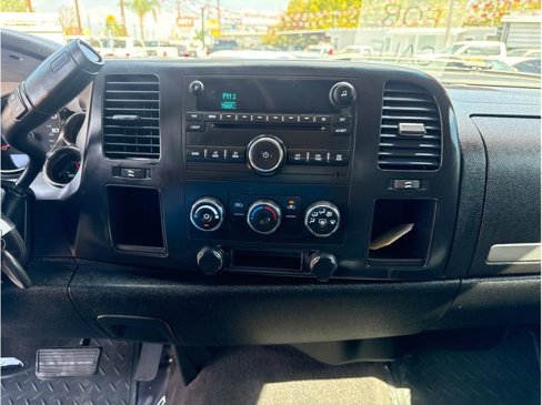 Used 2008 Chevrolet Silverado 2500 LT image 12