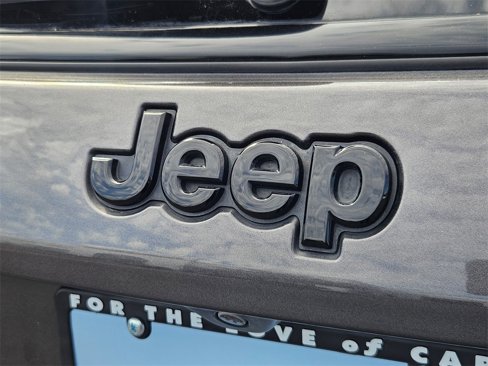 Used 2021 Jeep Compass Latitude image 30