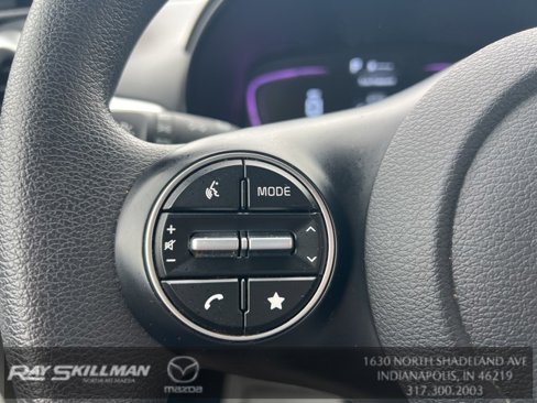 Used 2025 Kia Soul LX w/ LX Technology Package image 37
