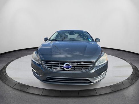 Used 2015 Volvo S60 T5 Premier image 2