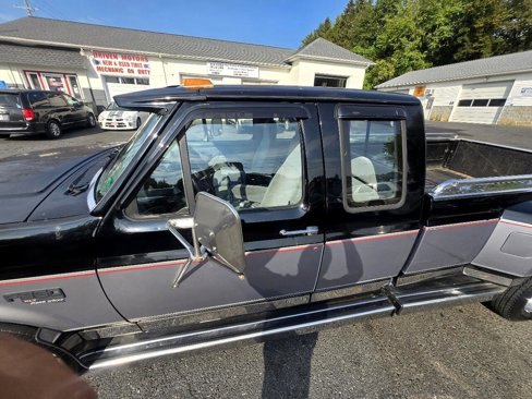Used 1996 Ford F350 2WD SuperCab DRW image 30