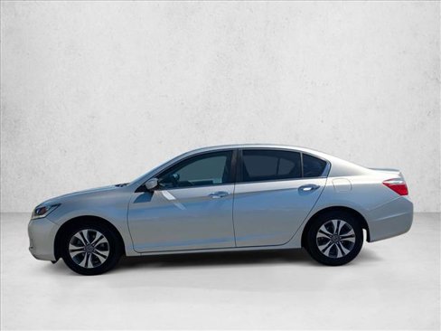 Used 2015 Honda Accord LX image 9