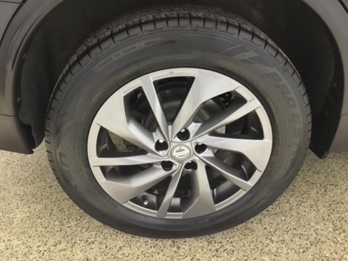 Used 2016 Nissan Rogue SL image 21
