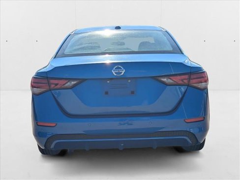 Used 2023 Nissan Sentra SV image 5