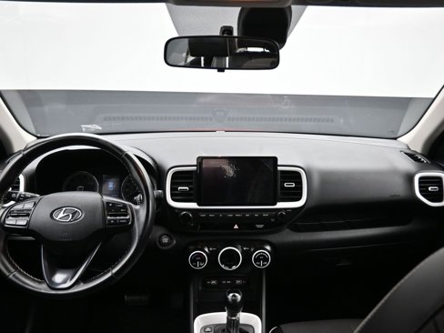 Used 2022 Hyundai Venue Limited w/ Cargo Package image 36